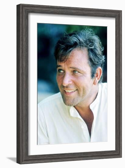 Richard Burton-null-Framed Photo