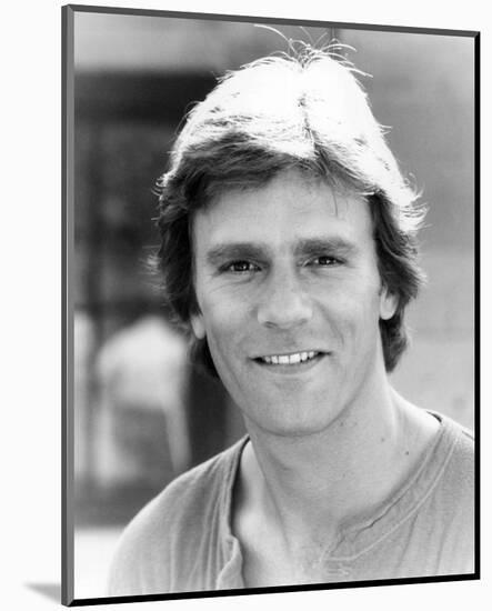 Richard Dean Anderson - MacGyver-null-Mounted Photo