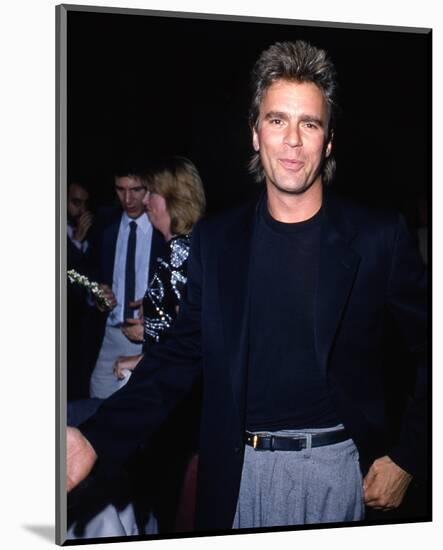 Richard Dean Anderson-null-Mounted Photo