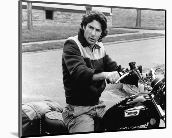 Richard Gere - An Officer and a Gentleman-null-Mounted Photo