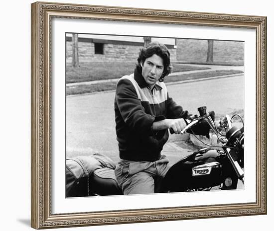 Richard Gere - An Officer and a Gentleman-null-Framed Photo