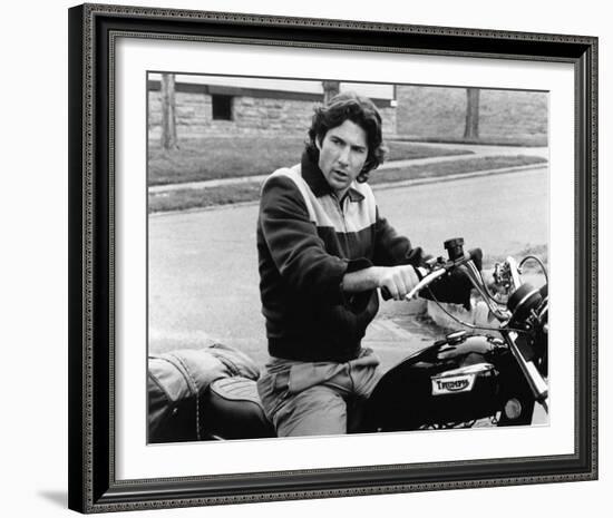 Richard Gere - An Officer and a Gentleman-null-Framed Photo