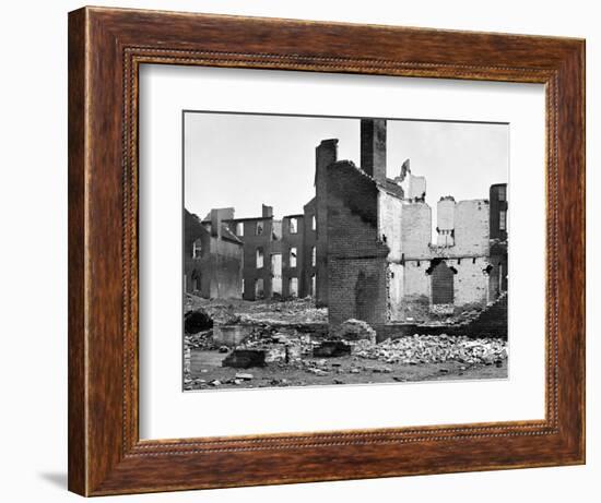 Richmond, VA, Burnt District in Richmond, Civil War-Lantern Press-Framed Art Print