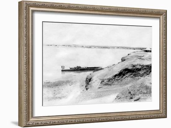 Right Bank of the Tigris River and Samarra, Mesopotamia, 1918-null-Framed Giclee Print