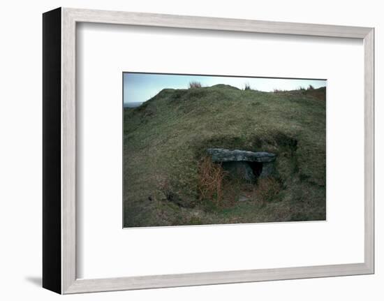 Rillaton Barrow, 24th century BC-Unknown-Framed Photographic Print