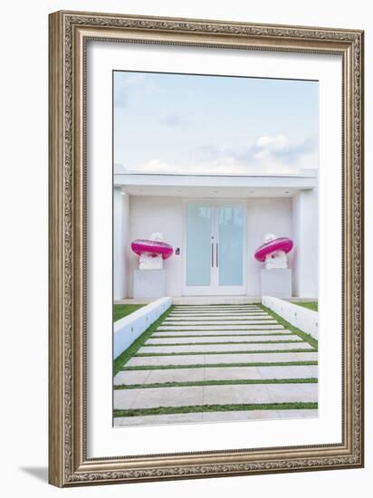 Ring Side-Irene Suchocki-Framed Art Print