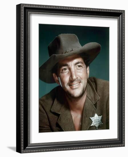 RIO BRAVO, 1959 directed by HOWARD HAWKS Dean Martin (photo)-null-Framed Photo