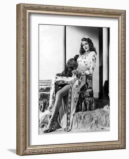 Rita Hayworth, 1946-null-Framed Photo