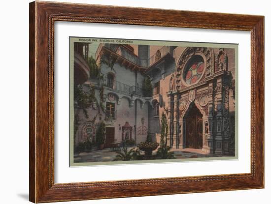 Riverside, CA - View of Mission Inn Courtyard-Lantern Press-Framed Art Print