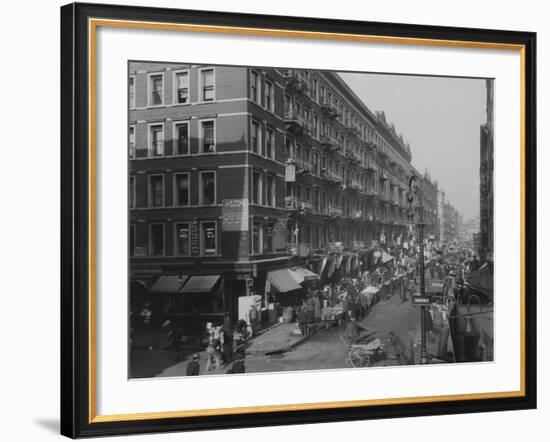 Rivington Street on New York City's Lower East Side Jewish Neighborhood in 1909-null-Framed Photo