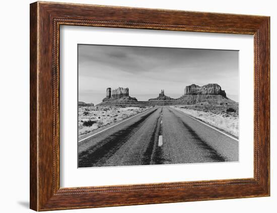 Road to Monument Valley, Arizona-null-Framed Art Print