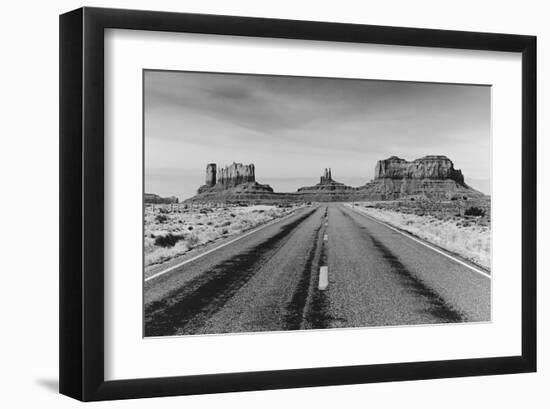 Road to Monument Valley, Arizona-null-Framed Art Print