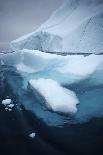 Iceberg-Robbie Shone-Photographic Print