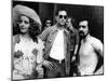 Robert by Niro, Jodie Foster and le realisateur Martin Scorsese sur le tournage du film Taxi Driver-null-Mounted Photo