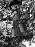 Italian Refugee Women Carrying Their Belongings in Baskets, While Fleeing Their Homes in WWII-Robert Capa-Photographic Print