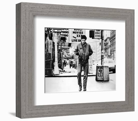 Robert De Niro, Taxi Driver (1976)-null-Framed Photo