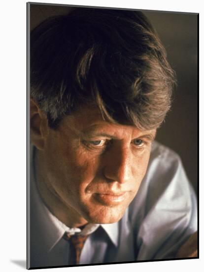 Robert Kennedy Portrait-Bill Eppridge-Mounted Photographic Print