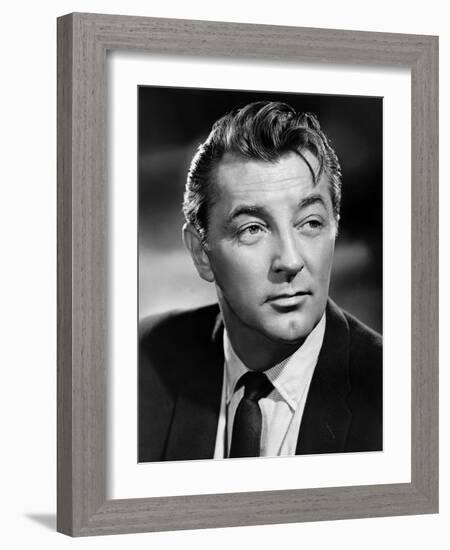 ROBERT MITCHUM, 1960 (b/w photo)-null-Framed Photo