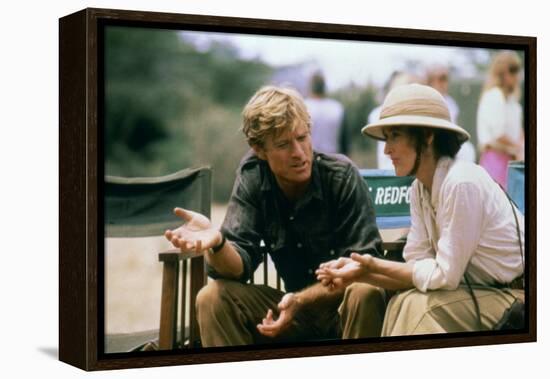 Robert Redford and Meryl Streep sur le tournage du film Out of Africa by Sydney Pollack, 1985 (phot-null-Framed Stretched Canvas