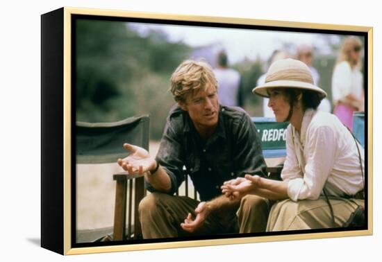 Robert Redford and Meryl Streep sur le tournage du film Out of Africa by Sydney Pollack, 1985 (phot-null-Framed Stretched Canvas