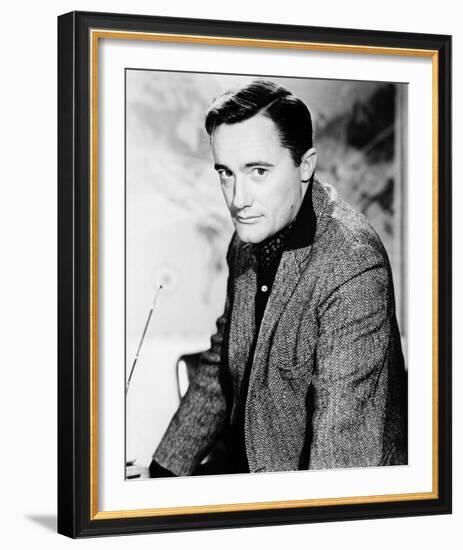 Robert Vaughn - The Man from U.N.C.L.E.-null-Framed Photo