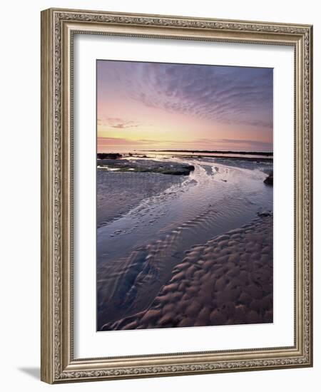 Robin Hoods Bay at Dawn-Doug Chinnery-Framed Photographic Print