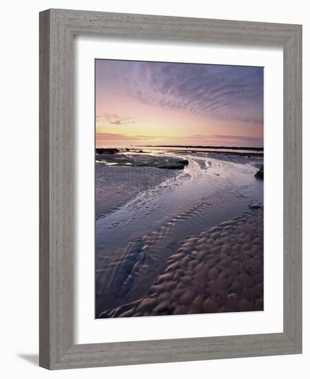 Robin Hoods Bay at Dawn-Doug Chinnery-Framed Photographic Print