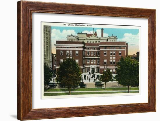 Rochester, Minnesota - Exterior View of the Clinic-Lantern Press-Framed Art Print