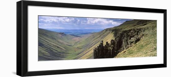 Rock Formations, Nichol Chair, Hup Cup Nick, Dufton, Cumbria, England-null-Framed Photographic Print