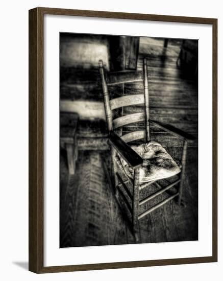 Rock Me Baby-Stephen Arens-Framed Photographic Print