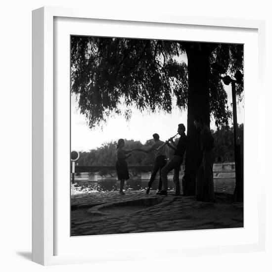 Rock 'n' Roll Dancers on the Square du Vert-Galant, Paris, 1960-Paul Almasy-Framed Giclee Print