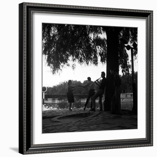 Rock 'n' Roll Dancers on the Square du Vert-Galant, Paris, 1960-Paul Almasy-Framed Giclee Print