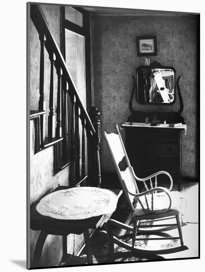 Rocking Chair in House-Walker Evans-Mounted Photographic Print