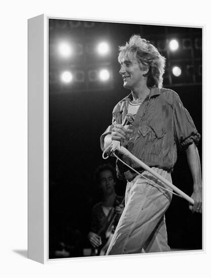 Rod Stewart on Stage at M.S.G-null-Framed Premier Image Canvas