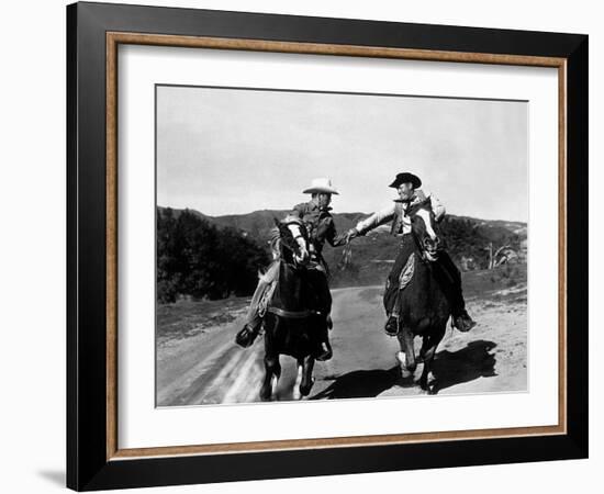 Rodeo King and the Senorita De Philip Ford Avec Buddy Ebsen 1951-null-Framed Photo