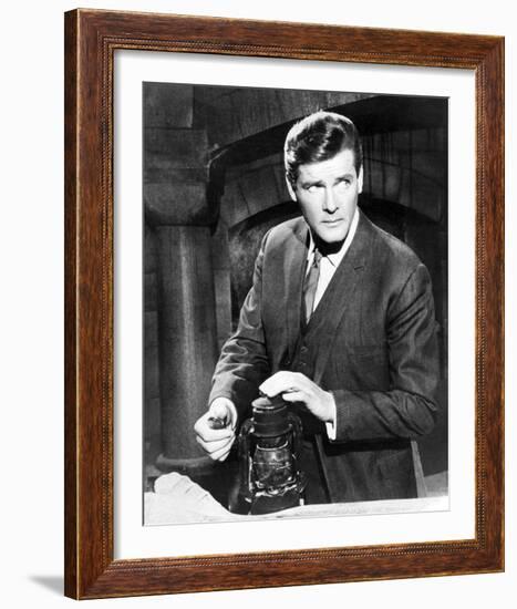 Roger Moore, The Saint (1962)-null-Framed Photo