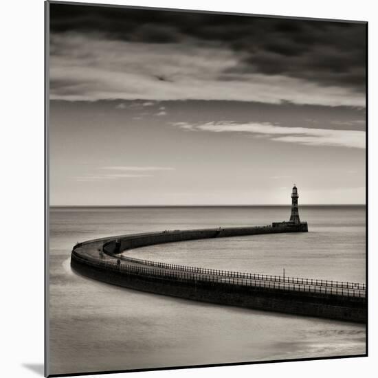 Roker Lighthouse-Craig Roberts-Mounted Photographic Print