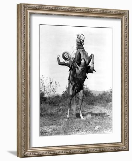 Roll On Texas Moon, Roy Rogers With Trigger The Horse, 1946-null-Framed Photo