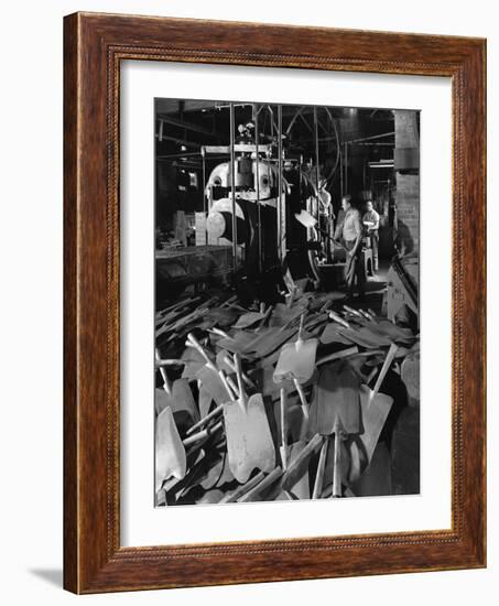 Rolling Spade Blades, Everlast Tools, Sheffield, South Yorkshire, 1965-Michael Walters-Framed Photographic Print