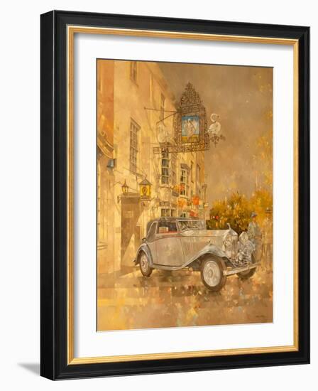 Rolls Royce outside the Swan Hotel, Market Harborough-Peter Miller-Framed Giclee Print