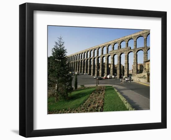 Roman Aqueduct, Segovia, Unesco World Heritage Site, Castilla Leon, Spain-Peter Scholey-Framed Photographic Print