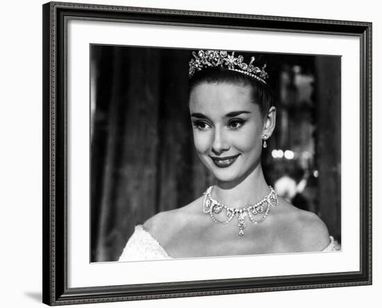 Roman Holiday, Audrey Hepburn, 1953-null-Framed Photo