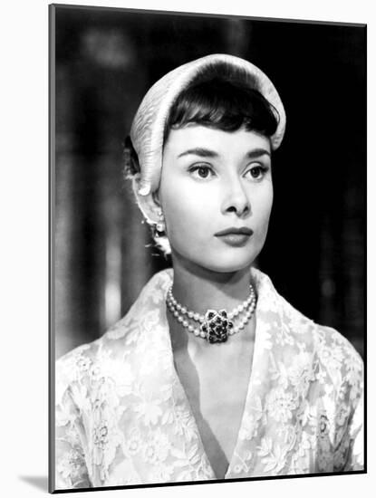 Roman Holiday, Audrey Hepburn, 1953-null-Mounted Photo