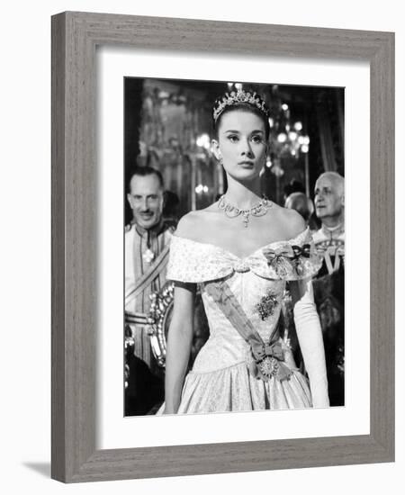 Roman Holiday, Audrey Hepburn, 1953-null-Framed Photo