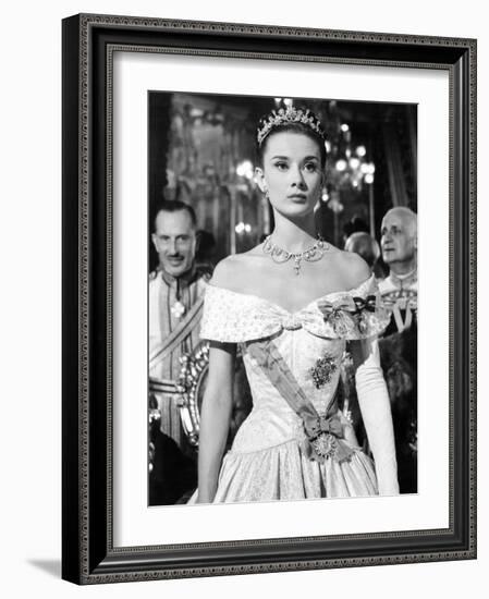 Roman Holiday, Audrey Hepburn, 1953-null-Framed Photo