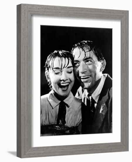 Roman Holiday, Audrey Hepburn, Gregory Peck, 1953-null-Framed Photo