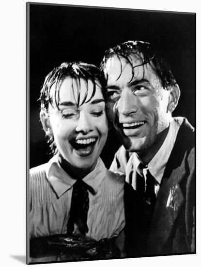 Roman Holiday, Audrey Hepburn, Gregory Peck, 1953-null-Mounted Photo