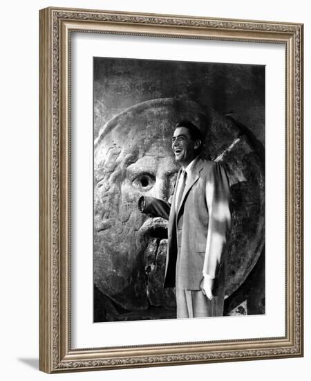 Roman Holiday, Gregory Peck, 1953-null-Framed Photo
