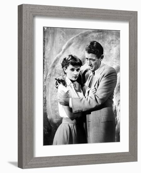 Roman Holiday, Gregory Peck, Audrey Hepburn, 1953-null-Framed Photo