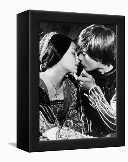 Romeo and Juliet, 1968-null-Framed Premier Image Canvas